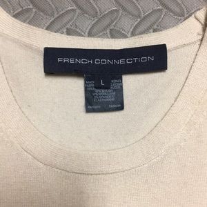 French Connection Sweaters - French Connection Ivory sleeveless sweater vest L French Connection Sweaters - French Connection Ivory sleeveless sweater vest L